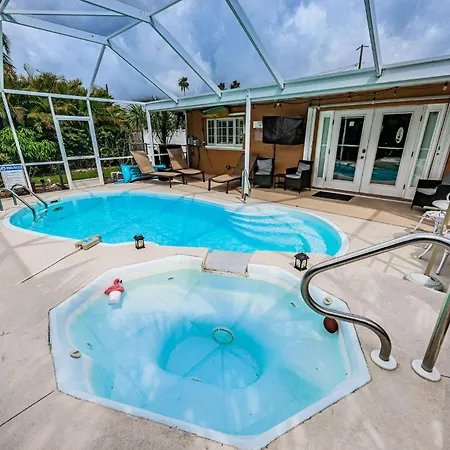 Sweet Escape Cottage Clearwater Beach Exterior photo